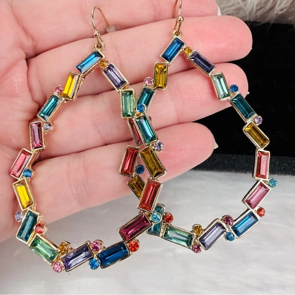 Gorgeous goldtone multicolor bling, weighted pierced dangle earrings